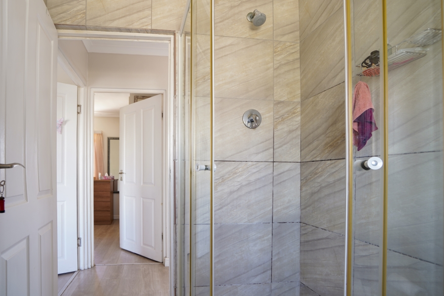 2 Bedroom Property for Sale in West Beach Western Cape